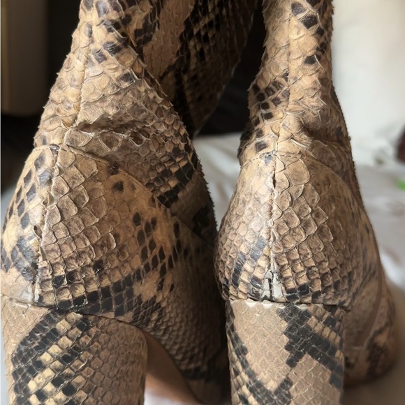 Yeezy Season 7 Leather Python Boot - Picture 9 of 12